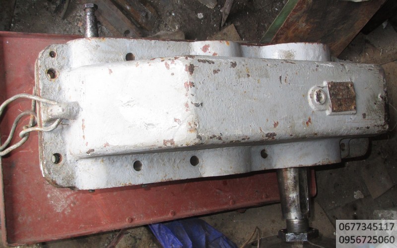 Редуктор цилиндрический трехступенчастый  1Ц3У-200-100-21-У3, ТУУ 29.1-24587406.003-2003, вес 190 кг,  Редукторы планетарные, редукторы червячные